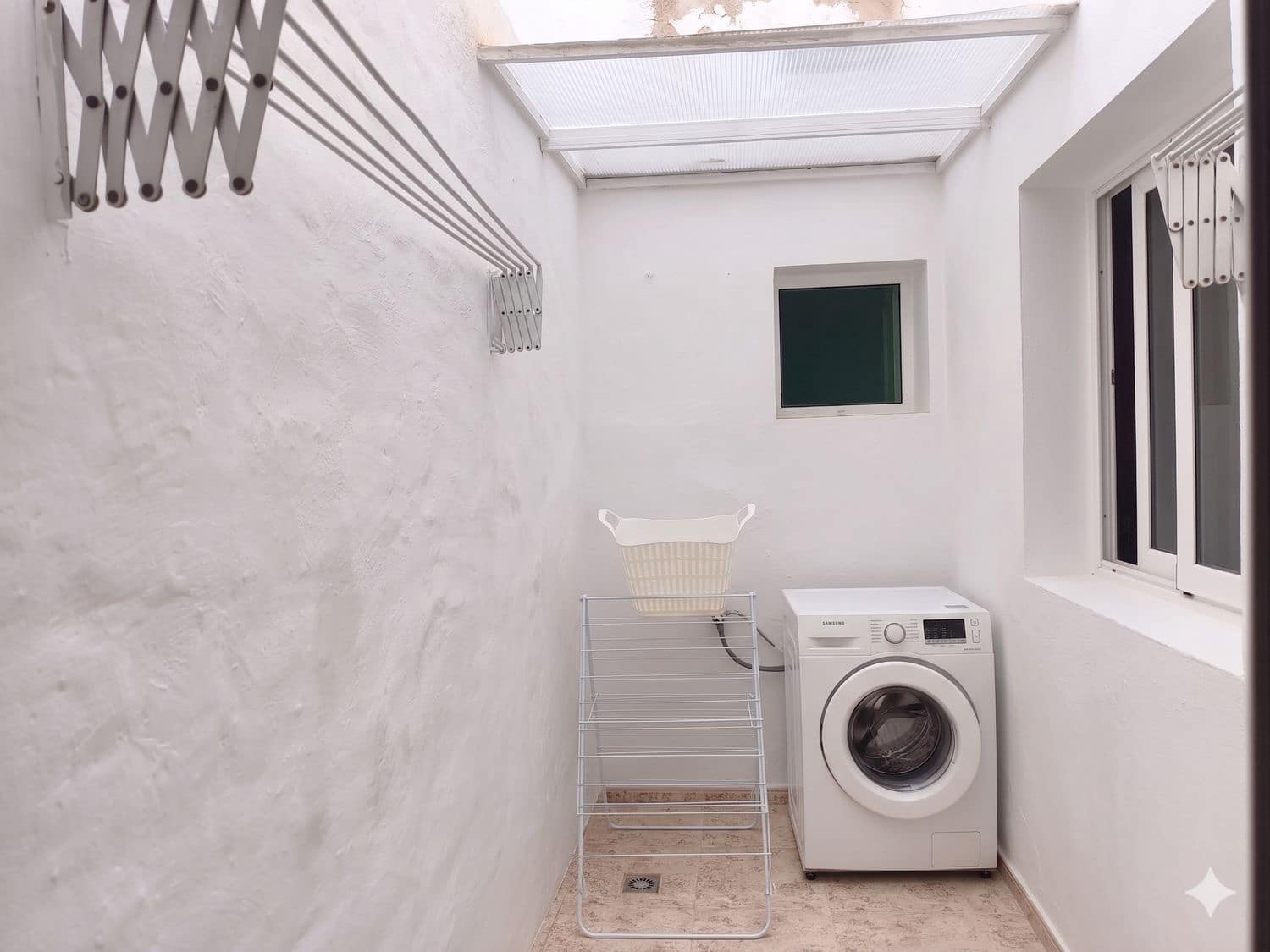 2 soveværelse Lejlighed til salg i El Matorral - € 149.900 (Ref: 9970686)