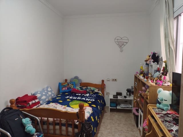 2 soveværelse Lejlighed til salg i El Matorral, Puerto del Rosario - € 149.900 (Ref: 9970686)