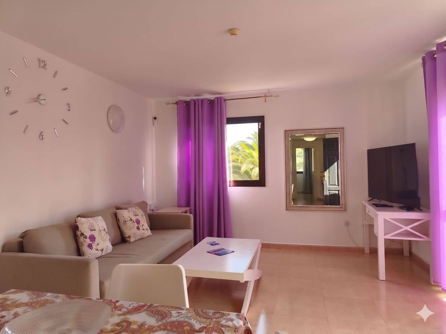 1 sypialnia Apartament na sprzedaż w Corralejo z basenem - 200 000 € (Ref: 9970689)
