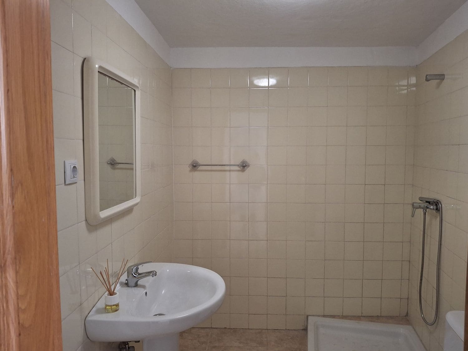 Commerciale da affittare in Puerto del Rosario - 800 € (Rif: 9970692)