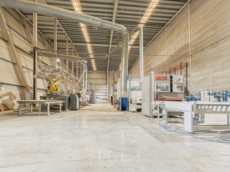 Commercial for sale in Antequera - € 1,300,000 (Ref: 10008856)