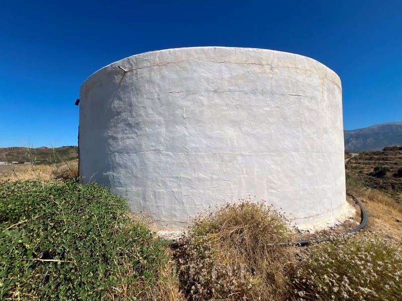 Finca/Landehus til salg i Velez-Malaga - € 446.000 (Ref: 10008858)