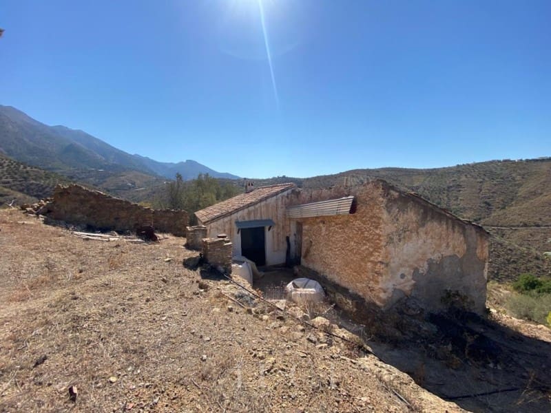 Finca/Landhuis te koop in Canillas de Aceituno - € 129.900 (Ref: 10011195)