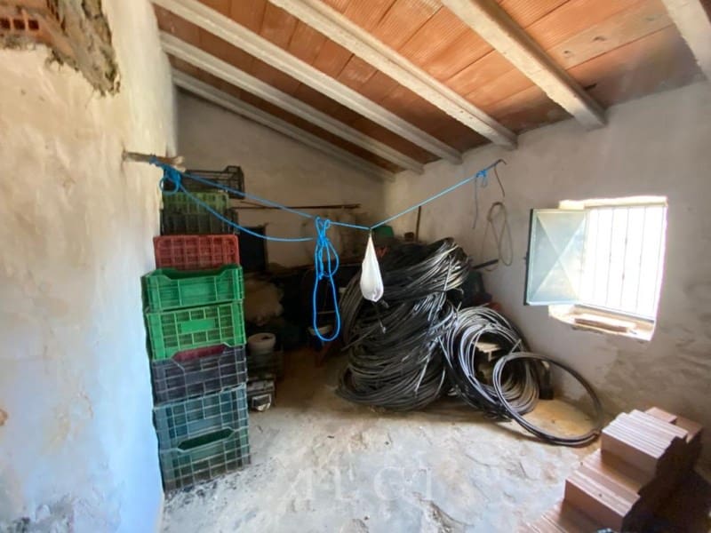 Finca/Landhuis te koop in Canillas de Aceituno - € 129.900 (Ref: 10011195)