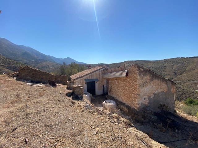 Finca/Landhuis te koop in Canillas de Aceituno - € 129.900 (Ref: 10011195)