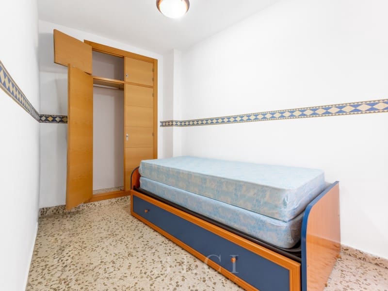 3 sypialnia Mieszkanie na sprzedaż w Torre del Mar - 320 000 € (Ref: 10011196)
