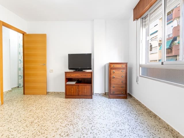 3 quarto Apartamento para venda em Torre del Mar, Vélez-Málaga - 320 000 € (Ref: 10011196)