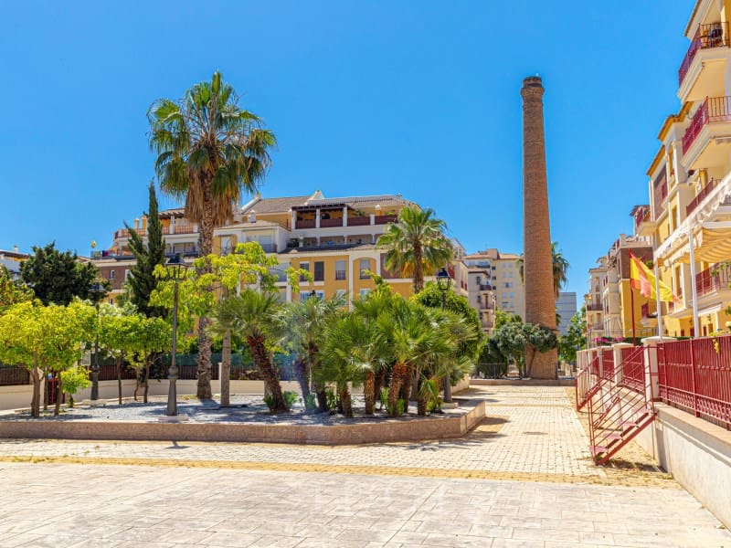 3 sypialnia Mieszkanie na sprzedaż w Torre del Mar - 320 000 € (Ref: 10011196)