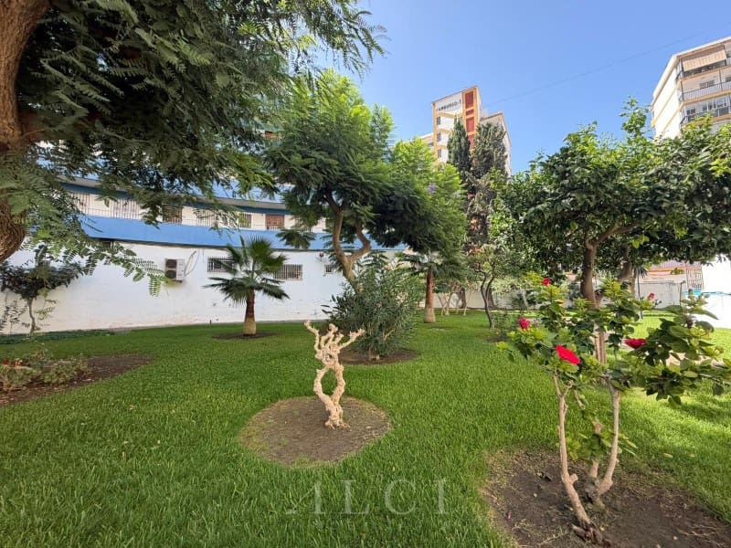 2 chambre Appartement à vendre à Torre del Mar avec piscine - 260 000 € (Ref: 10042725)