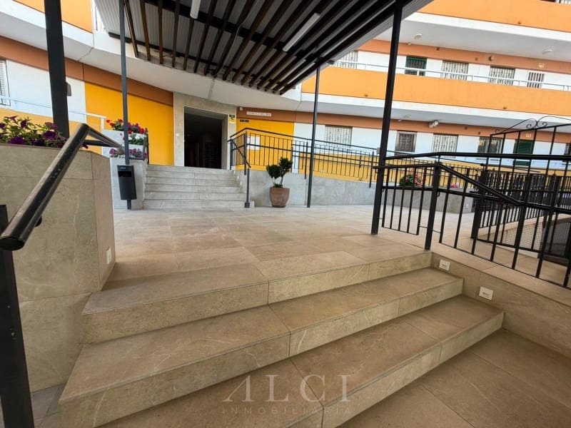 2 chambre Appartement à vendre à Torre del Mar avec piscine - 260 000 € (Ref: 10042725)