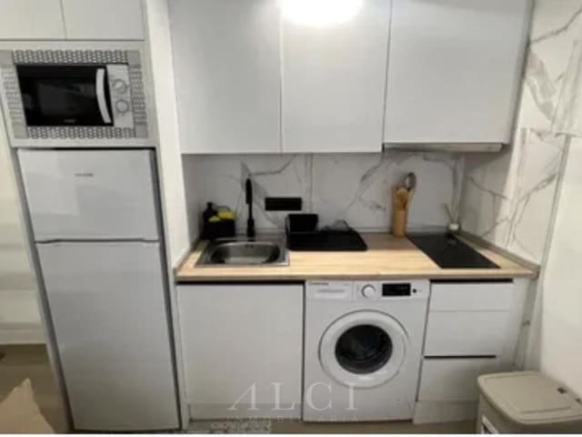 Local Comercial en Torre del Mar, Vélez-Málaga en venta - 138.000 € (Ref: 10048956)