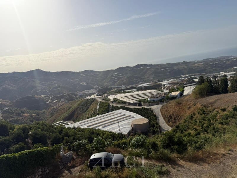 Finca/Country House for sale in Algarrobo - € 125,000 (Ref: 10048957)