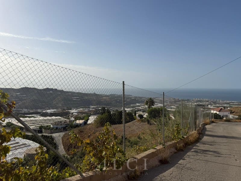 Finca/Country House for sale in Algarrobo - € 125,000 (Ref: 10048957)