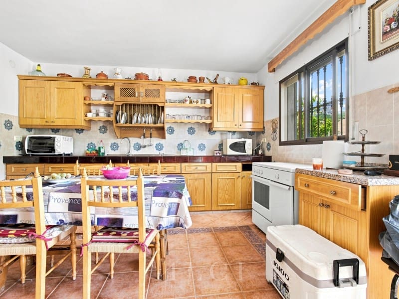 6 soverom Villa til salgs i Sedella - € 499 000 (Ref: 10048958)
