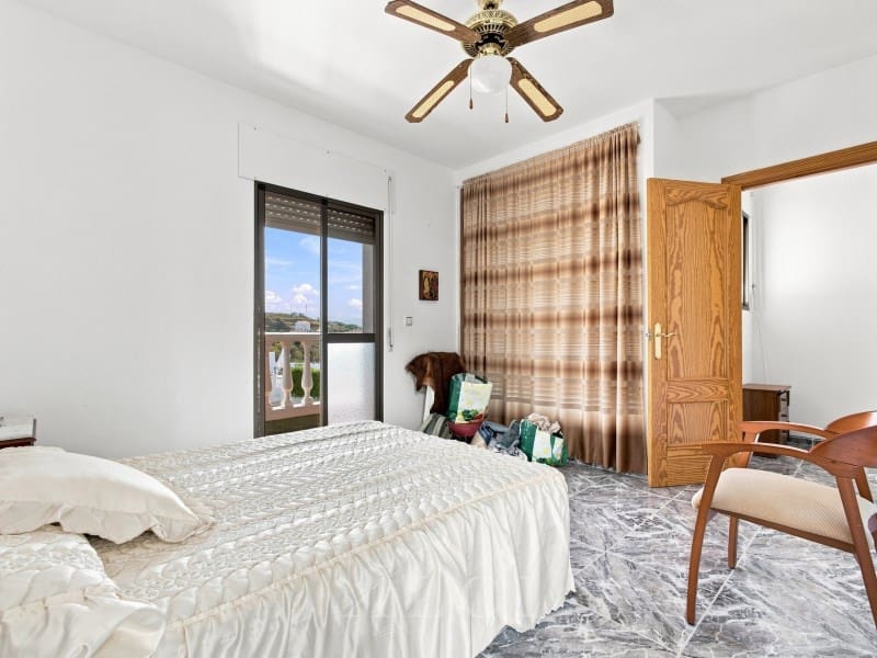 6 soverom Villa til salgs i Sedella - € 499 000 (Ref: 10048958)