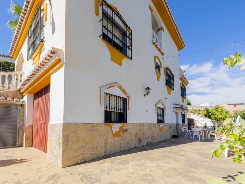 6 soverom Villa til salgs i Sedella - € 499 000 (Ref: 10048958)