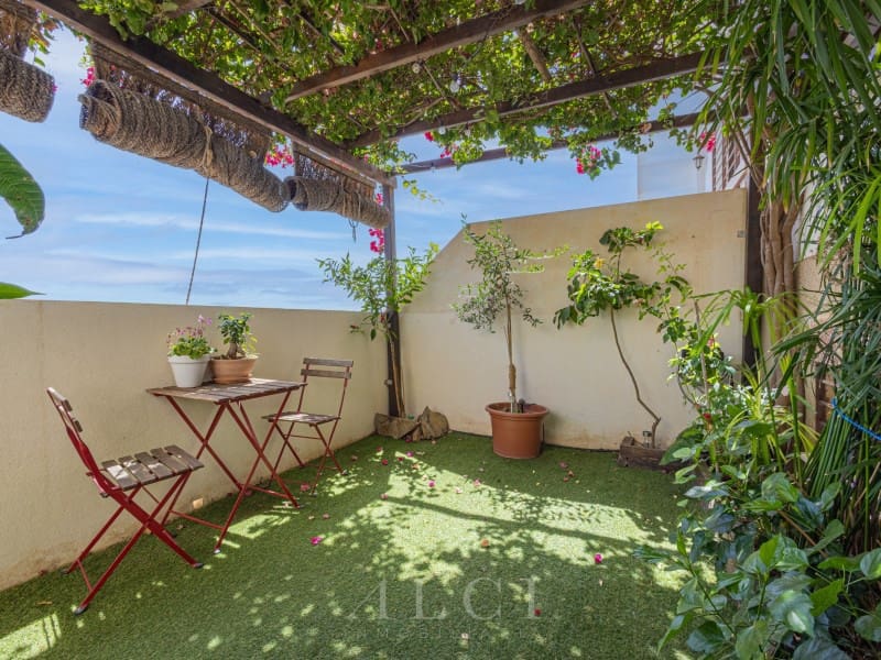 3 Zimmer Villa zu verkaufen in Almayate mit Pool - 520.000 € (Ref: 10058793)