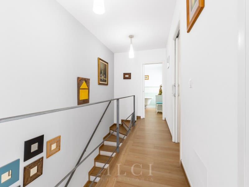 2 bedroom Beach Apartment for sale in Lagos - € 385,000 (Ref: 10058794)