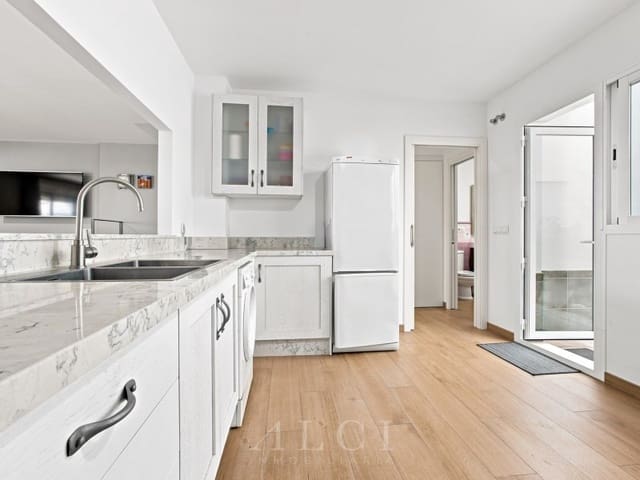 2 bedroom Beach Apartment for sale in Lagos, Vélez-Málaga - € 385,000 (Ref: 10058794)