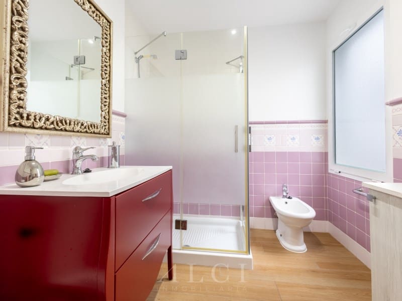 2 bedroom Beach Apartment for sale in Lagos - € 385,000 (Ref: 10058794)