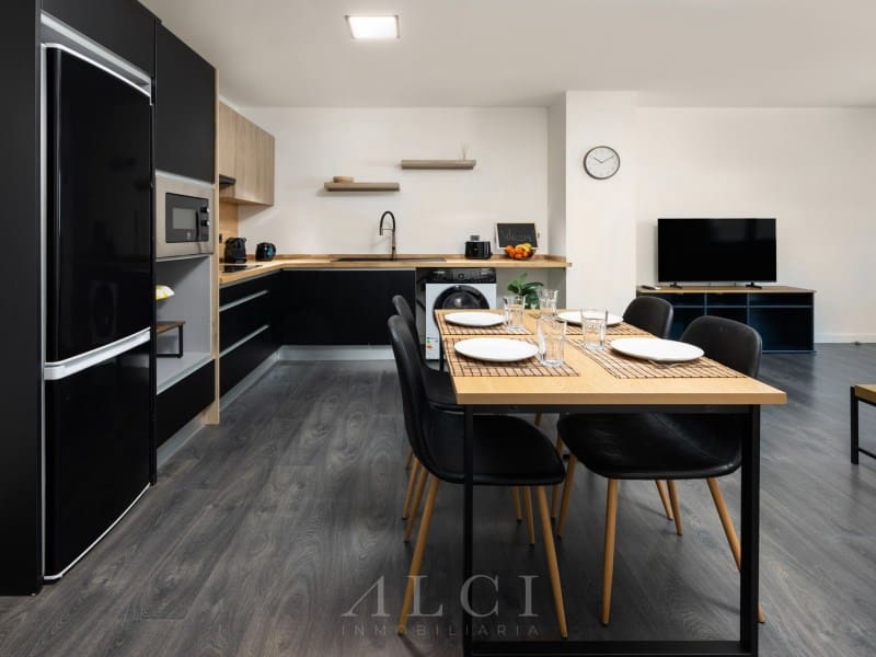 Piso de 1 habitación en Rincón de la Victoria en alquiler - 1.100 € (Ref: 10081107)