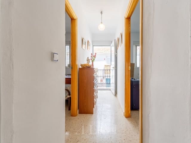 5 quarto Casa em Banda para venda em Periana com garagem - 175 000 € (Ref: 10100121)