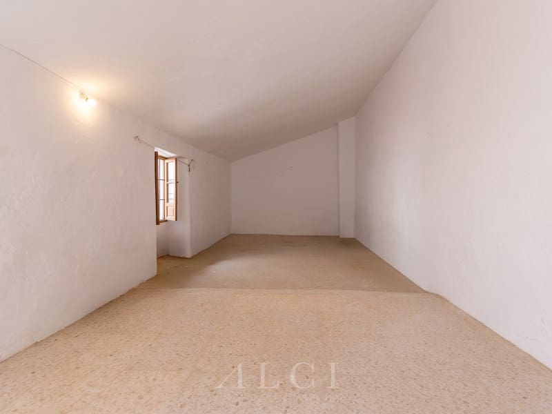 5 quarto Casa em Banda para venda em Periana com garagem - 175 000 € (Ref: 10100121)