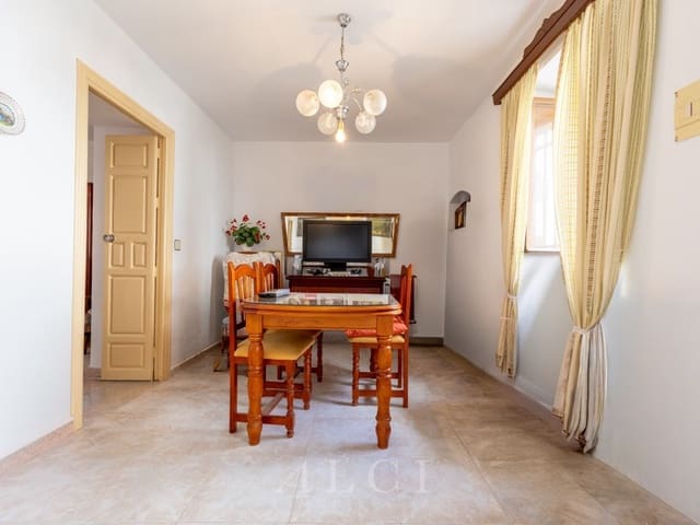 5 quarto Casa em Banda para venda em Periana com garagem - 175 000 € (Ref: 10100121)