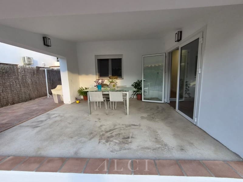 5 sovrum Villa till salu i Alcaucin med pool garage - 480 000 € (Ref: 10124292)