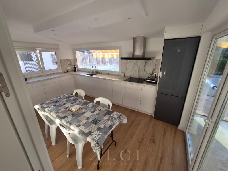 5 sovrum Villa till salu i Alcaucin med pool garage - 480 000 € (Ref: 10124292)