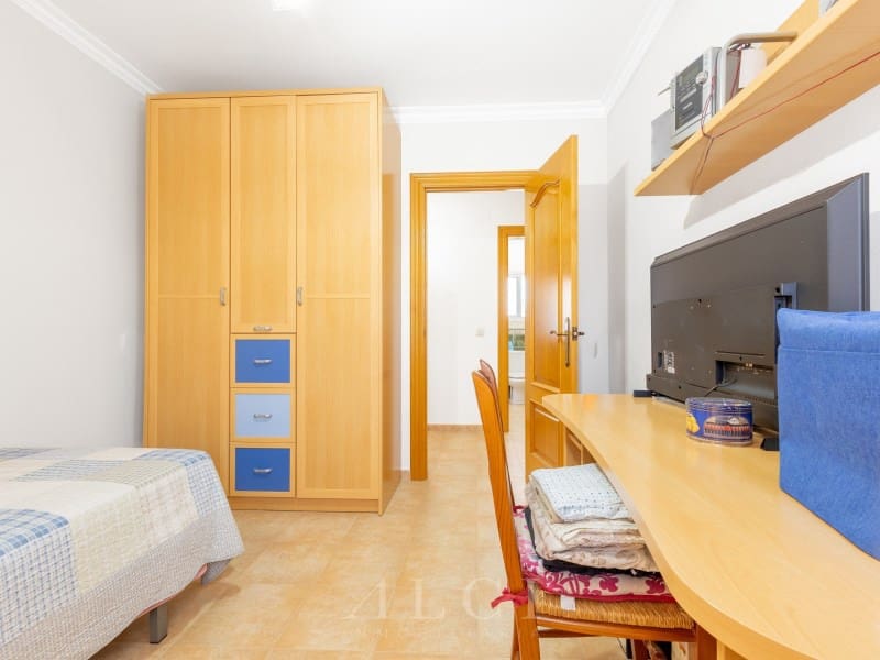 4 slaapkamer Huis te koop in Periana met garage - € 249.900 (Ref: 10171234)