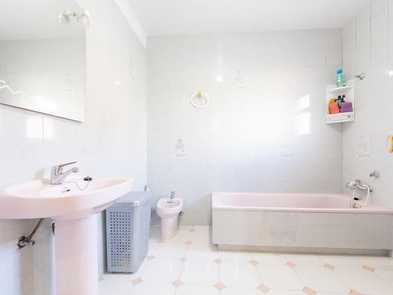 4 slaapkamer Huis te koop in Periana met garage - € 249.900 (Ref: 10171234)