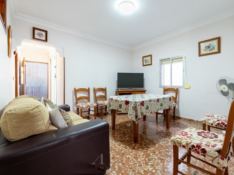 4 slaapkamer Huis te koop in Periana met garage - € 249.900 (Ref: 10171234)