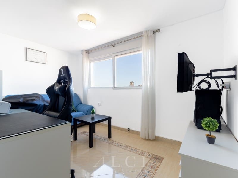 4 slaapkamer Huis te koop in Periana met garage - € 249.900 (Ref: 10171234)