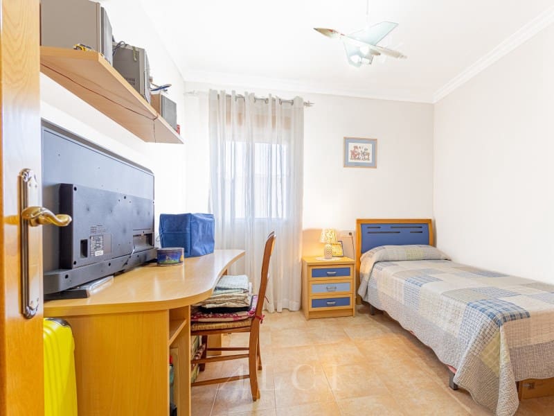 4 slaapkamer Huis te koop in Periana met garage - € 249.900 (Ref: 10171234)