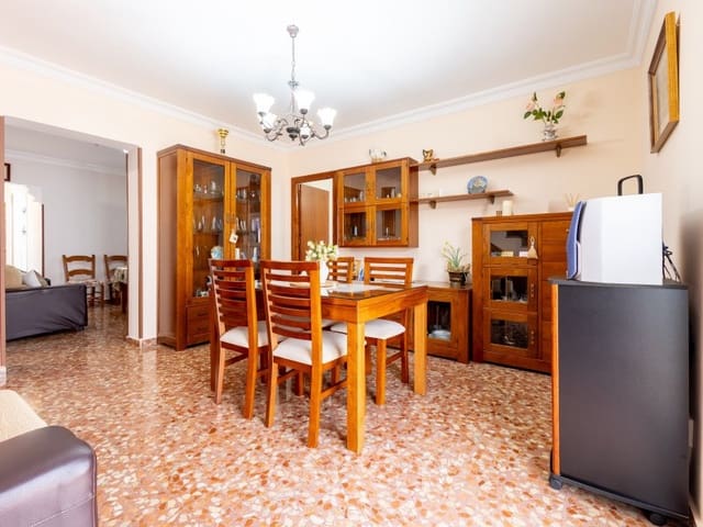 4 soverom Hus til salgs i Periana med garasje - € 249 900 (Ref: 10171234)