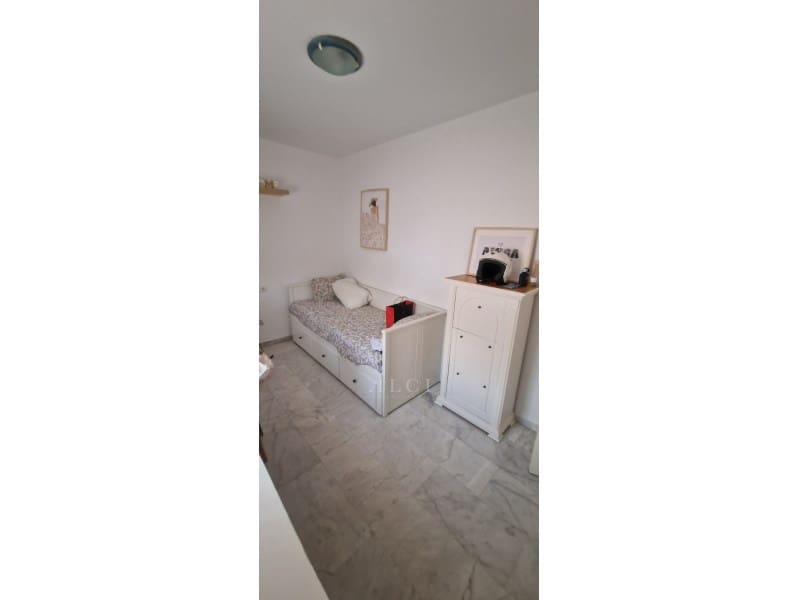 4 Zimmer Villa zu verkaufen in Torre del Mar mit Pool Garage - 485.000 € (Ref: 10180441)