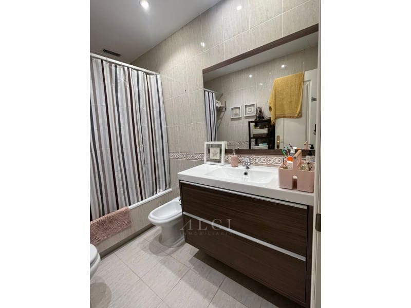 4 Zimmer Villa zu verkaufen in Torre del Mar mit Pool Garage - 485.000 € (Ref: 10180441)
