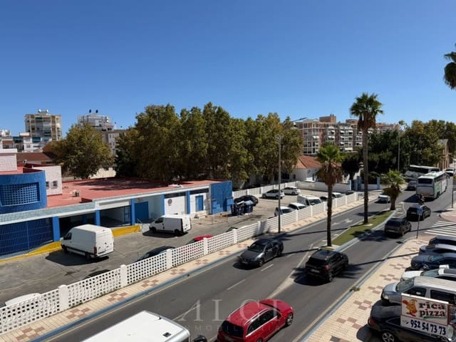 4 chambre Appartement à vendre à Torre del Mar, Vélez-Málaga - 299 000 € (Ref: 10182929)