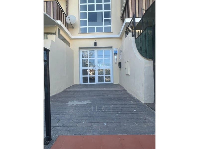 3 sovrum Lägenhet till salu i Torre del Mar med pool garage - 299 000 € (Ref: 10182930)