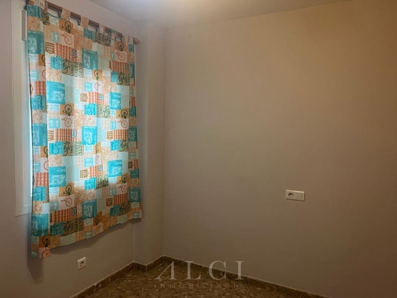 3 sovrum Lägenhet till salu i Torre del Mar med pool garage - 299 000 € (Ref: 10182930)