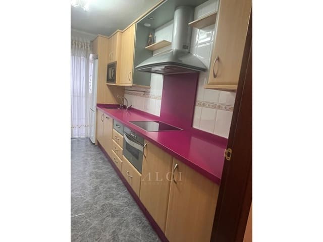 3 sovrum Lägenhet till salu i Torre del Mar, Vélez-Málaga med pool garage - 299 000 € (Ref: 10182930)