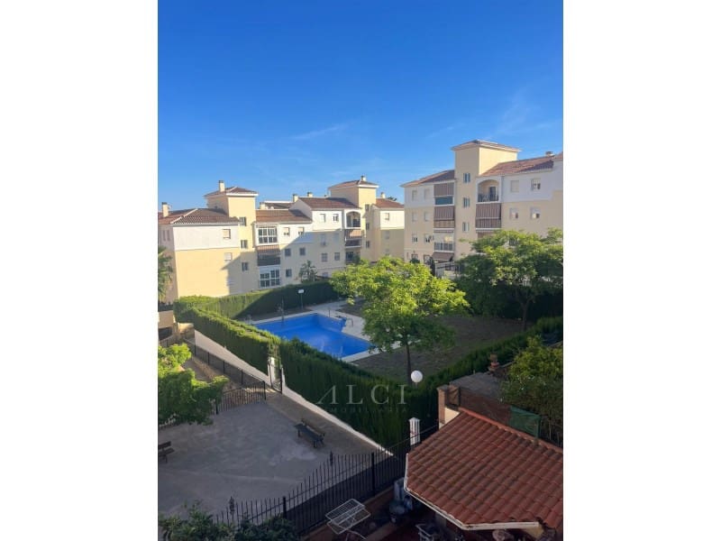 3 sovrum Lägenhet till salu i Torre del Mar med pool garage - 299 000 € (Ref: 10182930)
