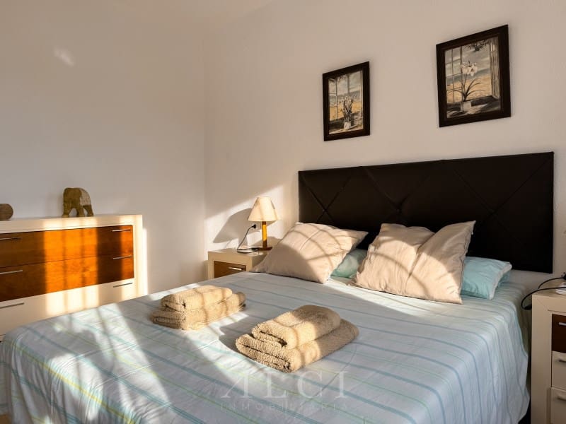 2 soveværelse Byhus til salg i Nerja med garage - € 295.000 (Ref: 9311218)