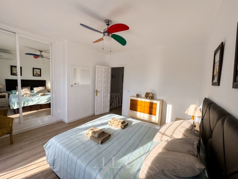 2 soveværelse Byhus til salg i Nerja med garage - € 295.000 (Ref: 9311218)