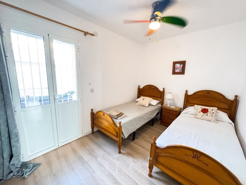 2 soveværelse Byhus til salg i Nerja med garage - € 295.000 (Ref: 9311218)