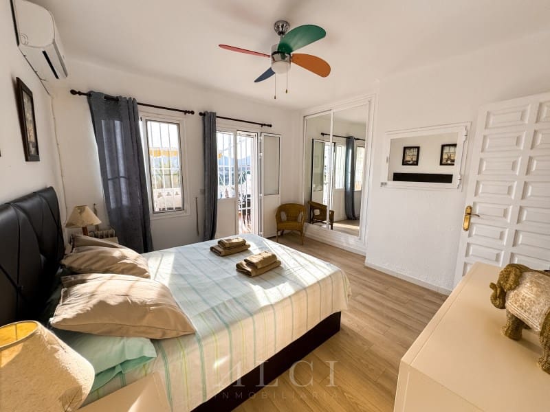 2 soveværelse Byhus til salg i Nerja med garage - € 295.000 (Ref: 9311218)