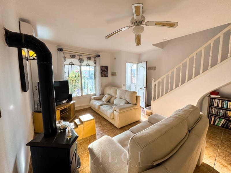 2 soveværelse Byhus til salg i Nerja med garage - € 295.000 (Ref: 9311218)