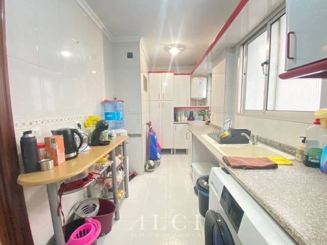 3 chambre Appartement à vendre à Plaza de Toros Vieja, Malaga ville - 350 000 € (Ref: 9311221)