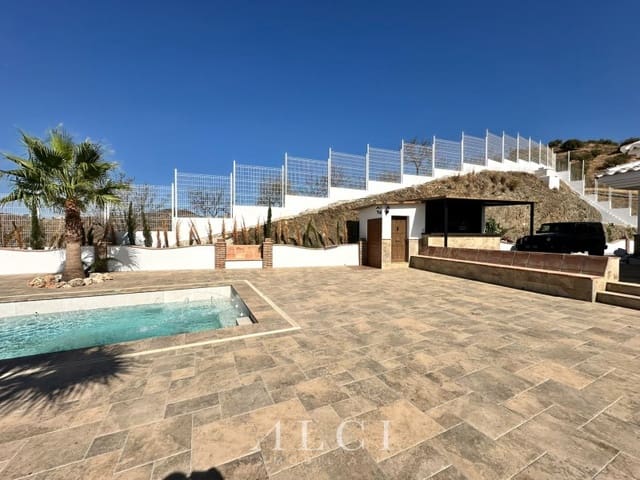 4 Zimmer Finca/Landgut zu verkaufen in Canillas de Aceituno - 700.000 € (Ref: 9311222)